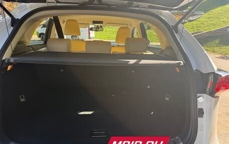 Lexus NX I, 2015 год, 2 390 000 рублей, 14 фотография