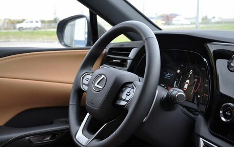 Lexus RX IV рестайлинг, 2025 год, 8 200 000 рублей, 15 фотография