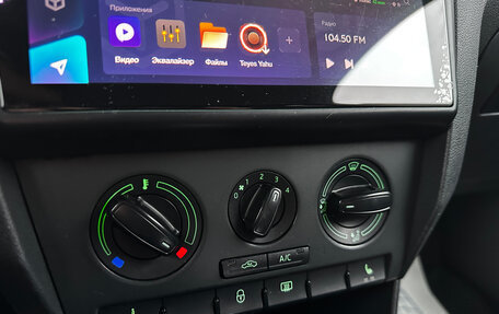 Skoda Rapid I, 2014 год, 780 000 рублей, 11 фотография