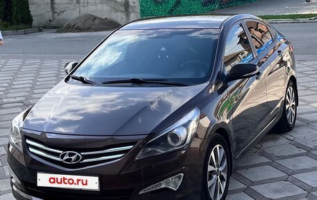 Hyundai Solaris II рестайлинг, 2015 год, 1 120 000 рублей, 1 фотография