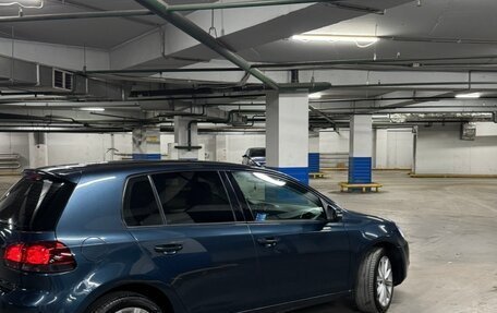 Volkswagen Golf VI, 2012 год, 1 050 000 рублей, 2 фотография