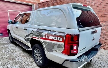 Mitsubishi L200, 2024 год, 5 500 000 рублей, 3 фотография