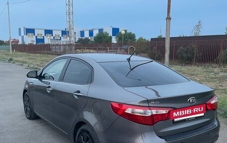 KIA Rio III рестайлинг, 2013 год, 800 000 рублей, 12 фотография