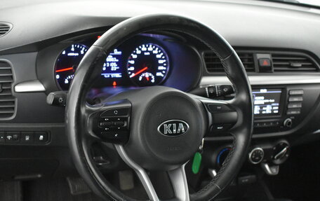 KIA Rio IV, 2018 год, 1 329 000 рублей, 8 фотография