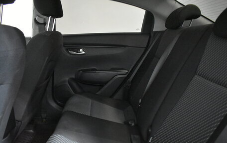 KIA Rio IV, 2018 год, 1 329 000 рублей, 13 фотография