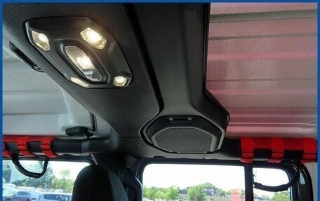 Jeep Wrangler, 2021 год, 4 600 000 рублей, 18 фотография