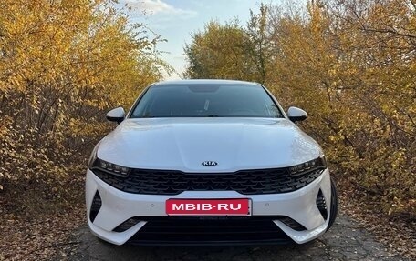 KIA K5, 2021 год, 2 200 000 рублей, 1 фотография