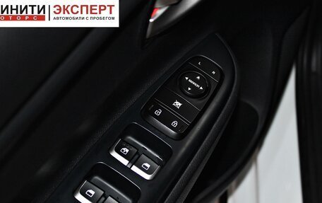 KIA Rio IV, 2017 год, 1 449 900 рублей, 8 фотография
