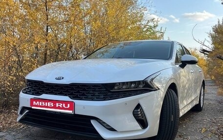 KIA K5, 2021 год, 2 200 000 рублей, 8 фотография