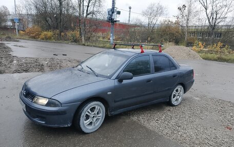Mitsubishi Carisma I, 2003 год, 320 000 рублей, 4 фотография