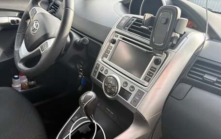 Toyota Verso I, 2012 год, 1 399 000 рублей, 9 фотография