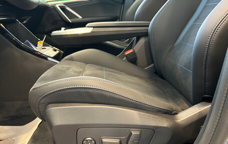 BMW X1, 2025 год, 5 600 000 рублей, 15 фотография