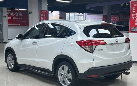 Honda Vezel, 2021 год, 1 534 942 рублей, 3 фотография