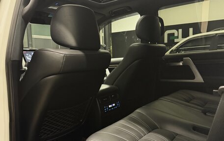 Toyota Land Cruiser 200, 2020 год, 9 500 000 рублей, 12 фотография