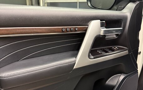 Toyota Land Cruiser 200, 2020 год, 9 500 000 рублей, 14 фотография