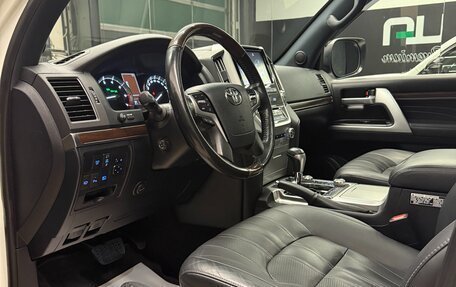 Toyota Land Cruiser 200, 2020 год, 9 500 000 рублей, 15 фотография