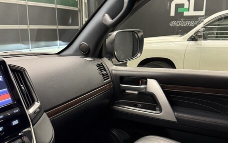 Toyota Land Cruiser 200, 2020 год, 9 500 000 рублей, 22 фотография