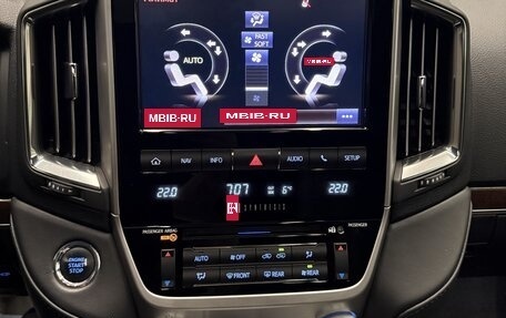 Toyota Land Cruiser 200, 2020 год, 9 500 000 рублей, 18 фотография