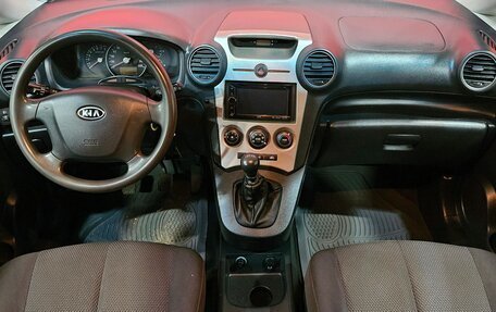 KIA Carens III (RP), 2009 год, 670 000 рублей, 9 фотография