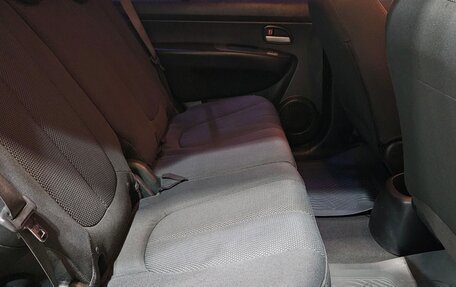 KIA Carens III (RP), 2009 год, 670 000 рублей, 13 фотография