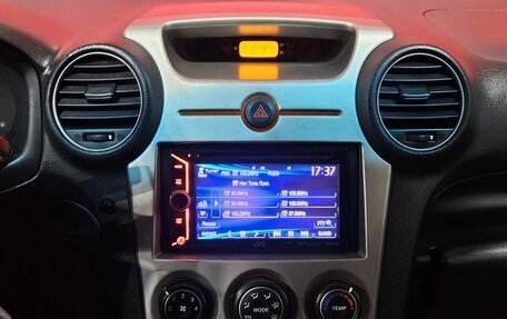 KIA Carens III (RP), 2009 год, 670 000 рублей, 11 фотография