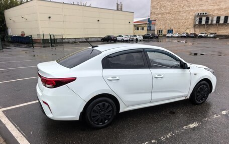 KIA Rio IV, 2017 год, 810 000 рублей, 4 фотография