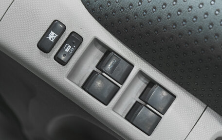 Toyota Vitz, 2005 год, 469 000 рублей, 17 фотография