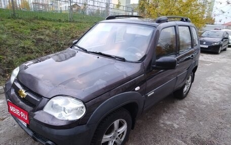 Chevrolet Niva I рестайлинг, 2014 год, 585 000 рублей, 2 фотография
