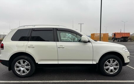 Volkswagen Touareg III, 2008 год, 1 690 000 рублей, 1 фотография