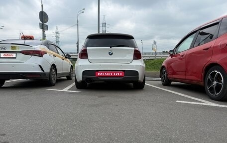 BMW 1 серия, 2011 год, 1 350 000 рублей, 11 фотография