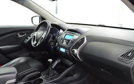 Hyundai ix35 I рестайлинг, 2012 год, 1 140 000 рублей, 21 фотография