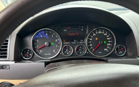 Volkswagen Touareg III, 2008 год, 1 690 000 рублей, 14 фотография