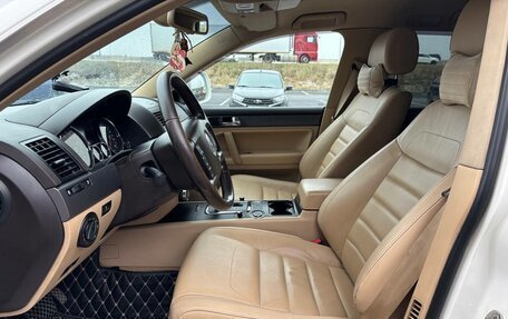 Volkswagen Touareg III, 2008 год, 1 690 000 рублей, 21 фотография