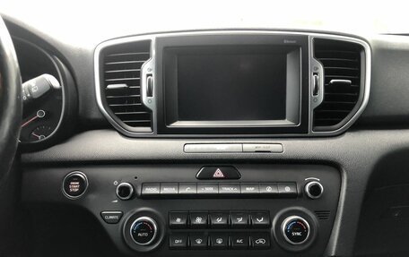 KIA Sportage IV рестайлинг, 2017 год, 1 899 000 рублей, 15 фотография
