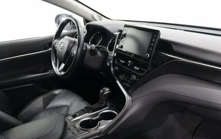 Toyota Camry, 2022 год, 3 790 000 рублей, 11 фотография