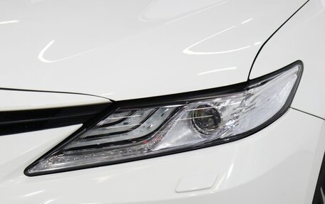 Toyota Camry, 2022 год, 3 790 000 рублей, 28 фотография