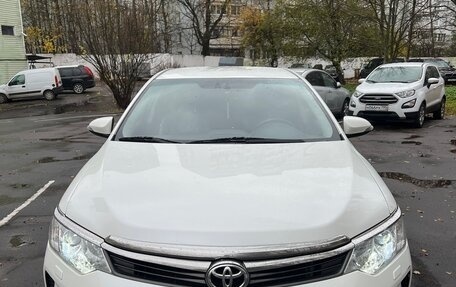Toyota Camry, 2015 год, 2 200 000 рублей, 1 фотография
