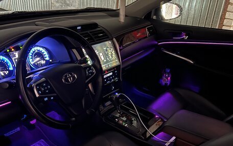 Toyota Camry, 2015 год, 2 200 000 рублей, 16 фотография