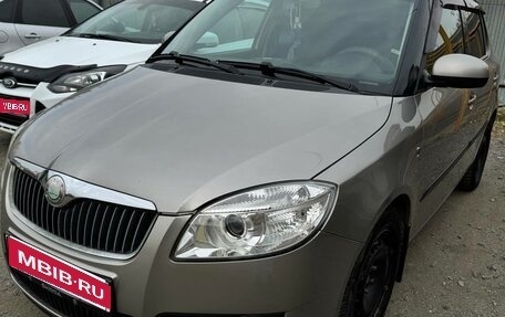 Skoda Fabia II, 2008 год, 400 000 рублей, 1 фотография