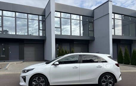 KIA cee'd III, 2019 год, 1 920 000 рублей, 2 фотография