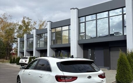 KIA cee'd III, 2019 год, 1 920 000 рублей, 3 фотография