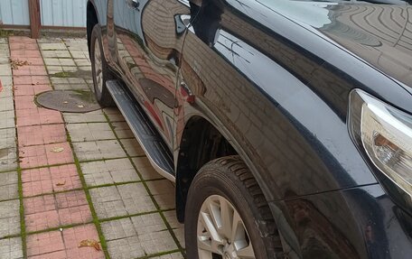 Toyota Land Cruiser Prado 150 рестайлинг 2, 2015 год, 3 600 000 рублей, 2 фотография