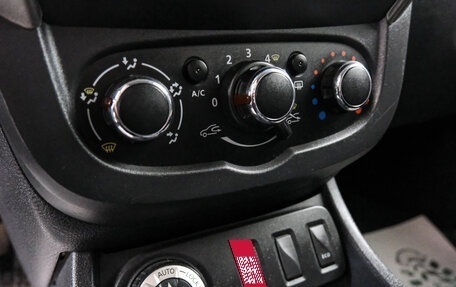 Renault Duster I рестайлинг, 2016 год, 999 000 рублей, 17 фотография