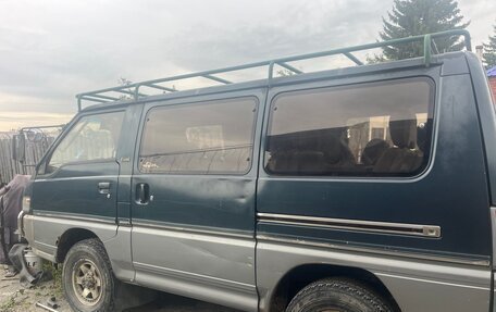 Mitsubishi Delica III, 1991 год, 350 000 рублей, 3 фотография
