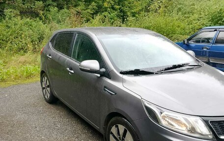 KIA Rio III рестайлинг, 2013 год, 915 000 рублей, 2 фотография