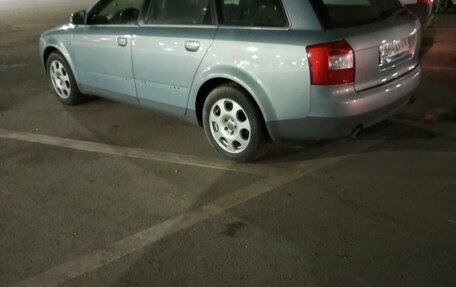 Audi A4, 2003 год, 600 000 рублей, 23 фотография