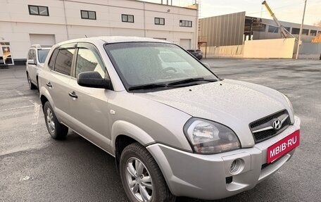 Hyundai Tucson III, 2008 год, 750 000 рублей, 4 фотография