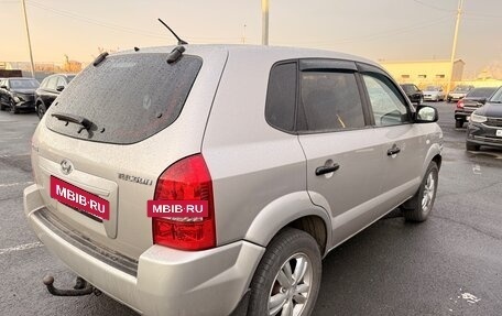 Hyundai Tucson III, 2008 год, 750 000 рублей, 3 фотография