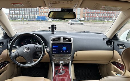 Lexus IS II рестайлинг 2, 2007 год, 1 700 000 рублей, 11 фотография