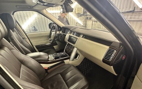 Land Rover Range Rover IV рестайлинг, 2015 год, 5 000 000 рублей, 24 фотография